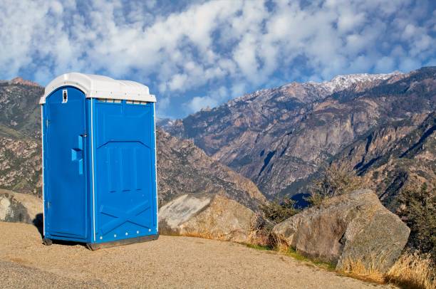 Porta potty rental for outdoor events in Okauchee Lake, WI
